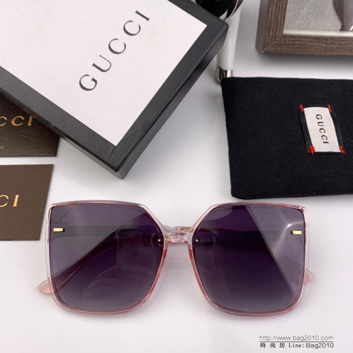 GUCCI古馳 2019新款 網紅同款 寶麗來樹脂偏光鏡片 女款太陽鏡 時尚百搭 2958  lly1655